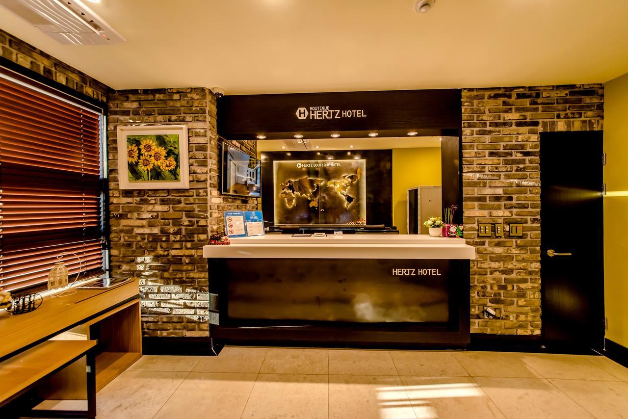 Jeju Hertz Hotel Экстерьер фото