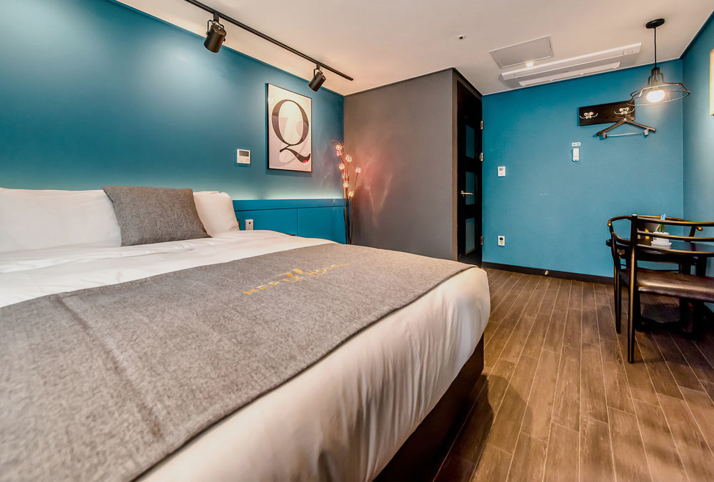Jeju Hertz Hotel Экстерьер фото
