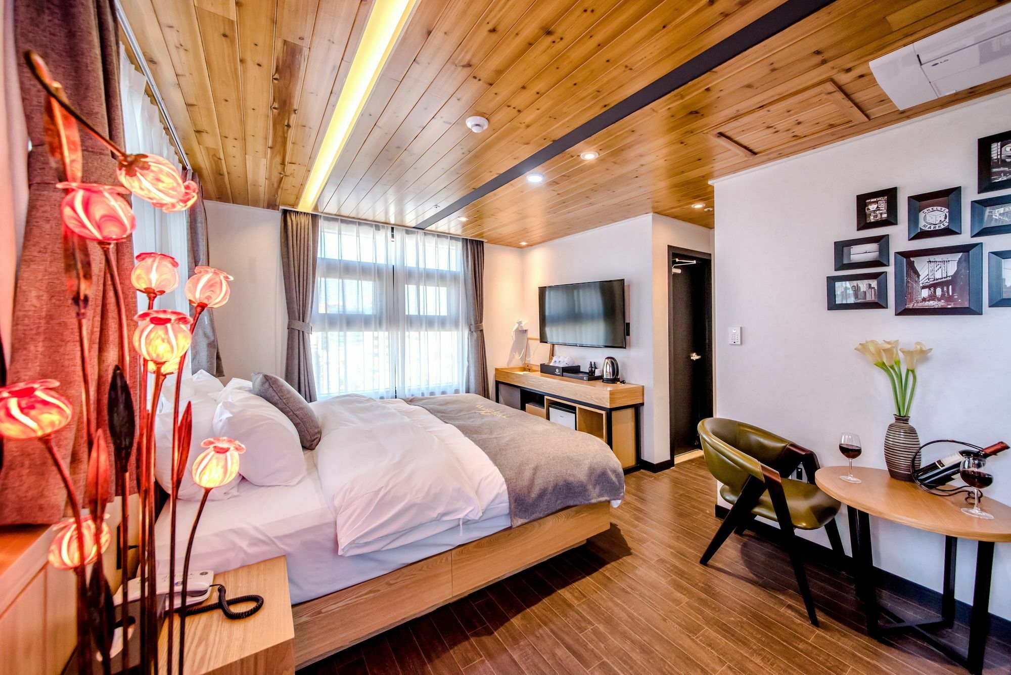 Jeju Hertz Hotel Экстерьер фото